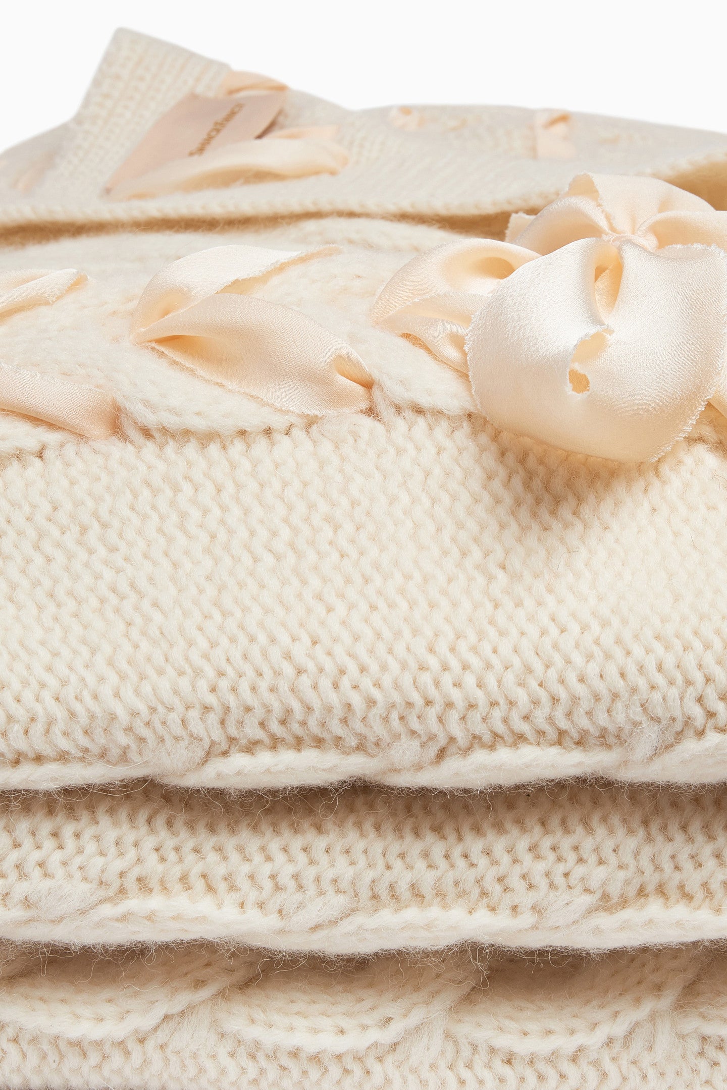 Eflore Luxe Alpaca Ribbon Blanket