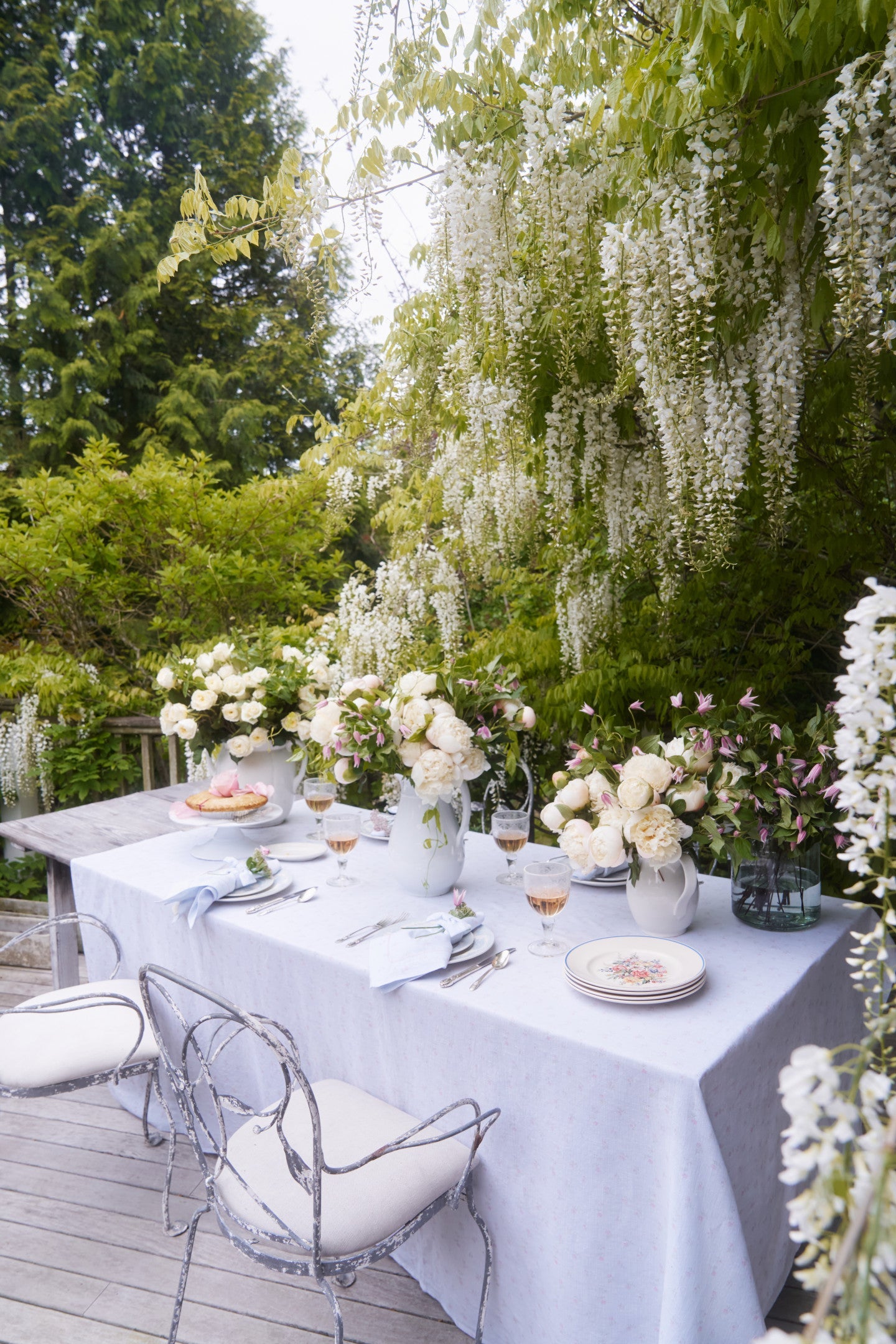 Yarn Dye Floral Printed Table Linen