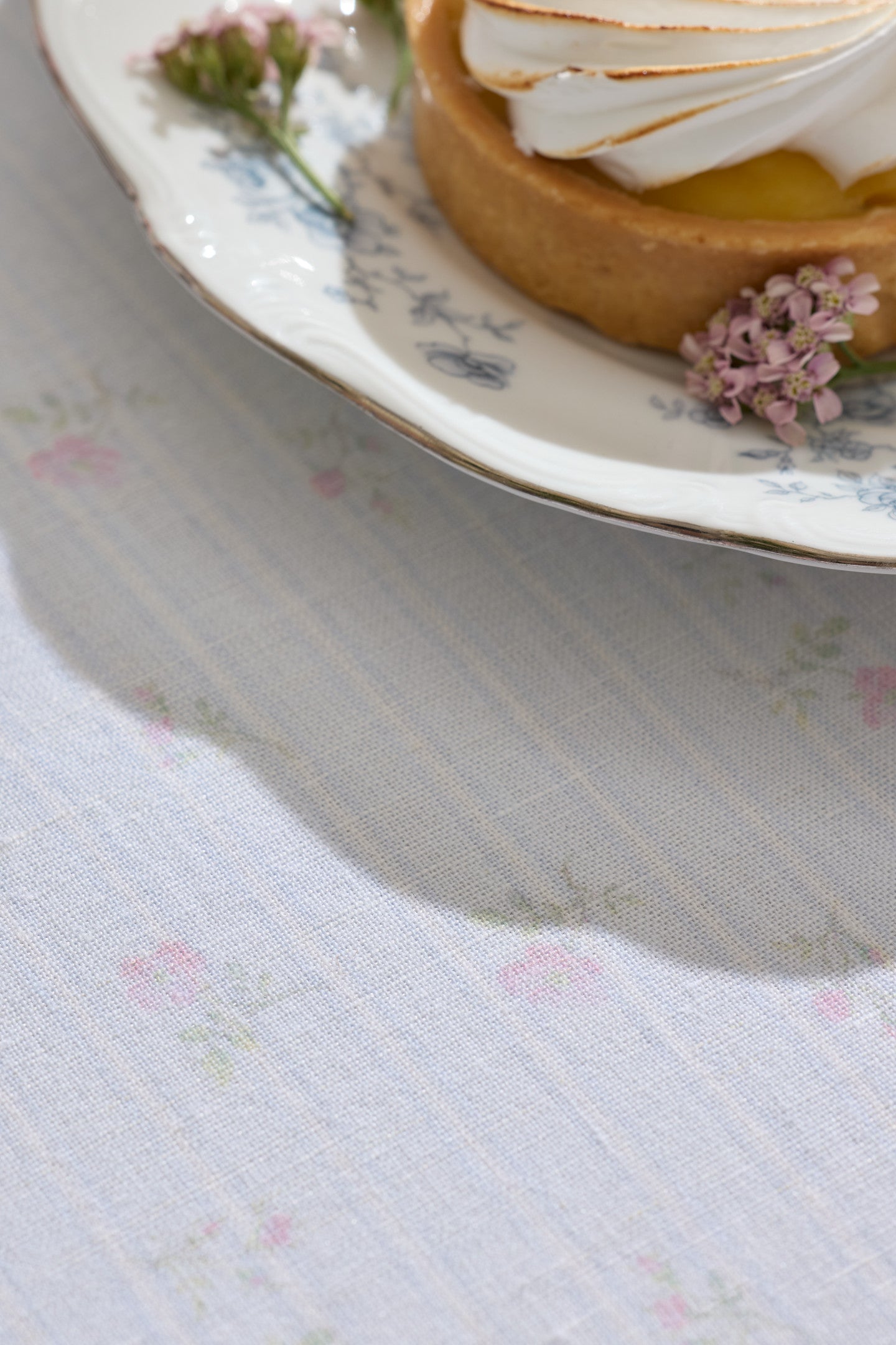 Yarn Dye Floral Printed Table Linen