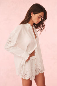 OPTIC WHITE