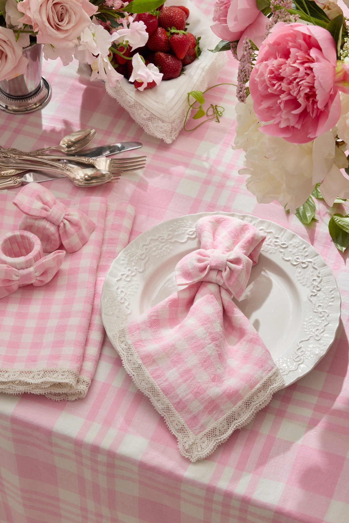 Yarn Dye Gingham Bow Napkin Rings - Set of 4
