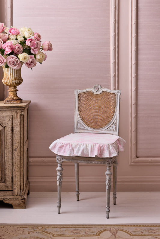 Linen Ruffle Seat Cushion