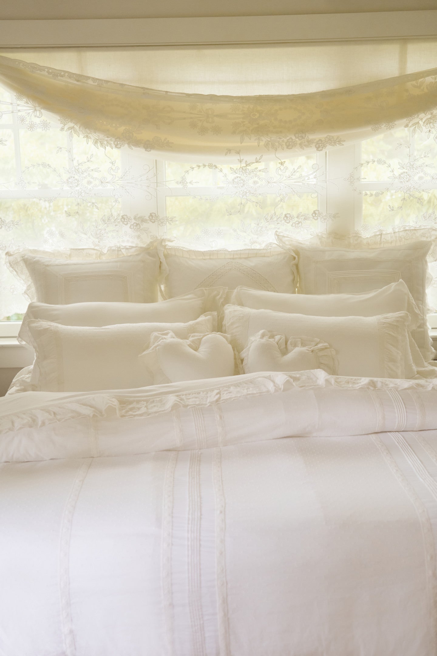 Victorian Duvet And Sham Set
